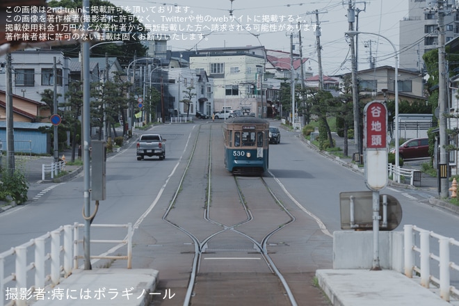 【函館市】500形530号車が検査出場試運転を不明で撮影した写真