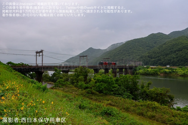 【JR西】DEC743形DEC743-1001・DEC743-7が下関方面へ回送を不明で撮影した写真