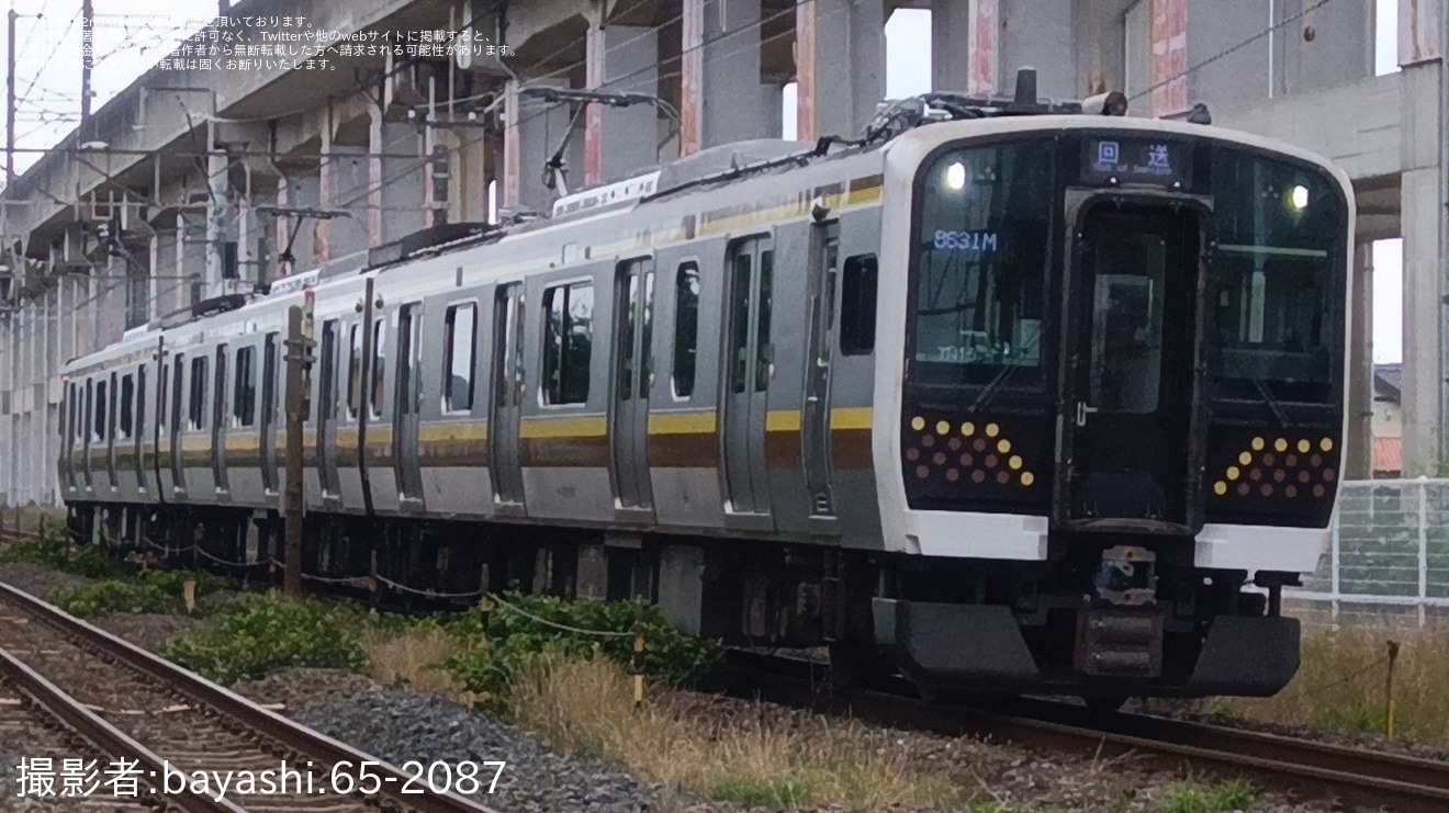 【JR東】E131系TN15編成が大宮総合車両センターを出場の拡大写真