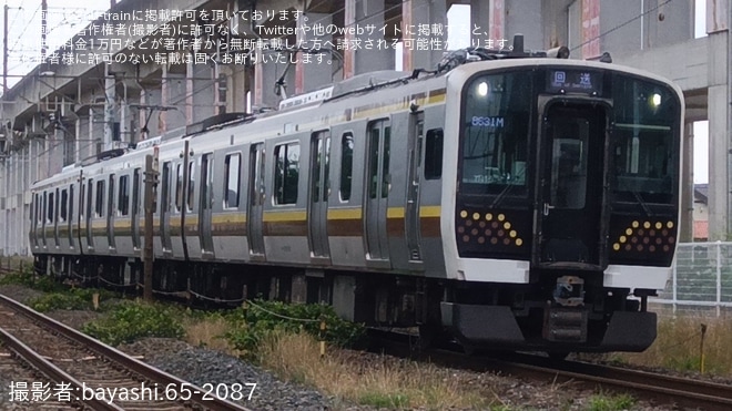 【JR東】E131系TN15編成が大宮総合車両センターを出場を不明で撮影した写真