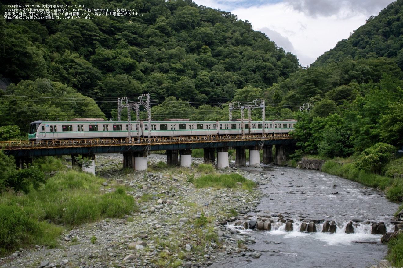 【メトロ】16000系小田急線内TASC試運転の拡大写真