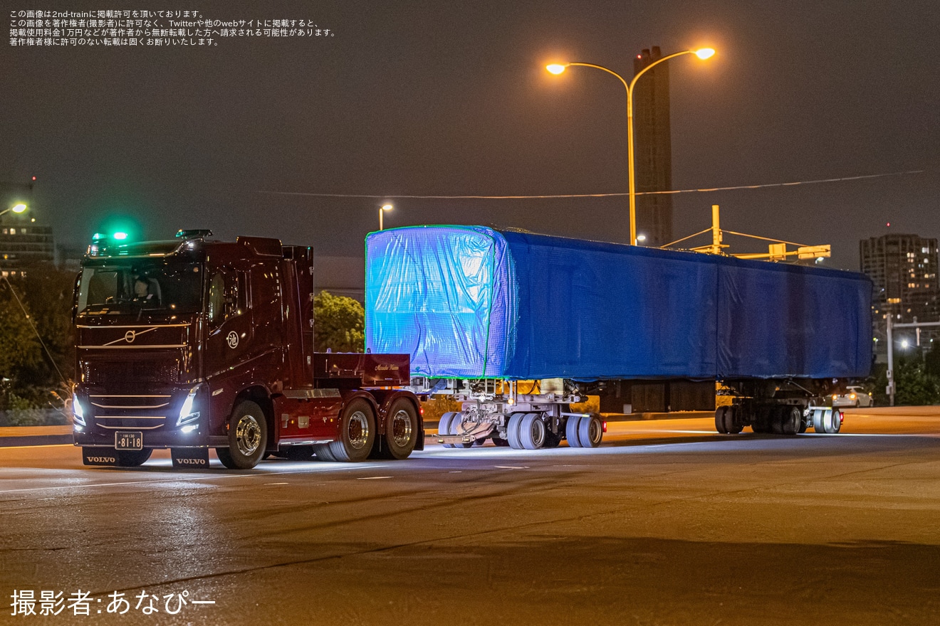 【東臨】70-000形Z6編成の先頭車が東京港へ陸送・船積みの拡大写真