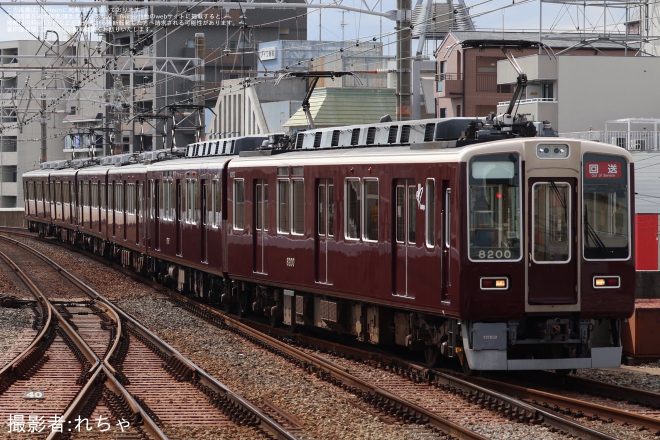 【阪急】8200F+8033F+8031Fが平井車庫へ回送の拡大写真
