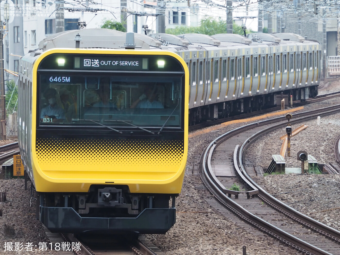 【JR東】E235系B31編成(元トウ31編成) 東京総合車両センター出場の拡大写真