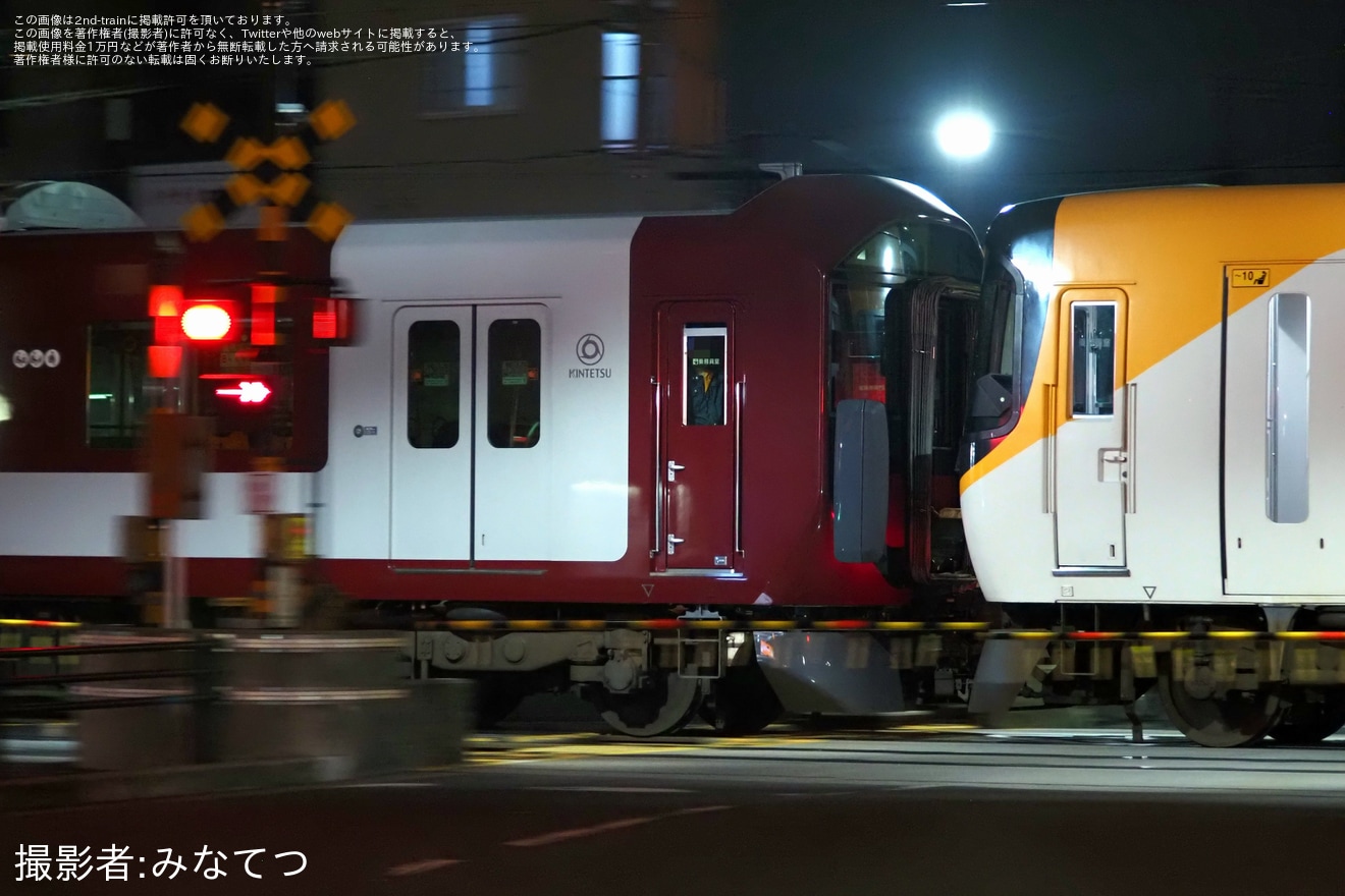 【近鉄】8A系8A10が東花園検車区へ疎開回送の拡大写真