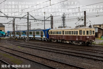 【ことでん】2000形2001編成がレトロ電車120号と連結し通電確認