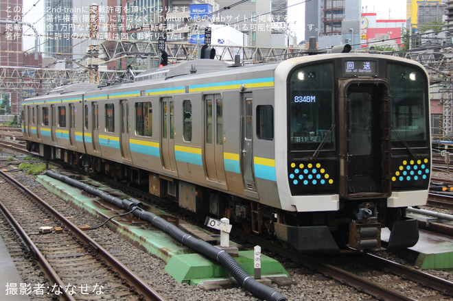 【JR東】E131系マリR11編成 大宮総合車両ベース出場を不明で撮影した写真