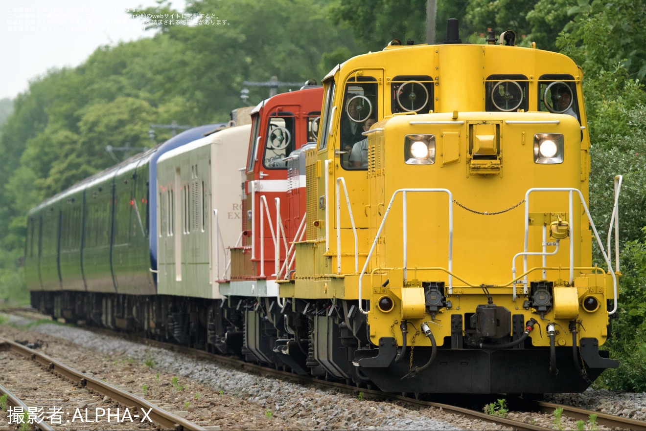 【JR北】「THE ROYAL EXPRESS」が初の道南方面での営業運転へ向けて試運転の拡大写真