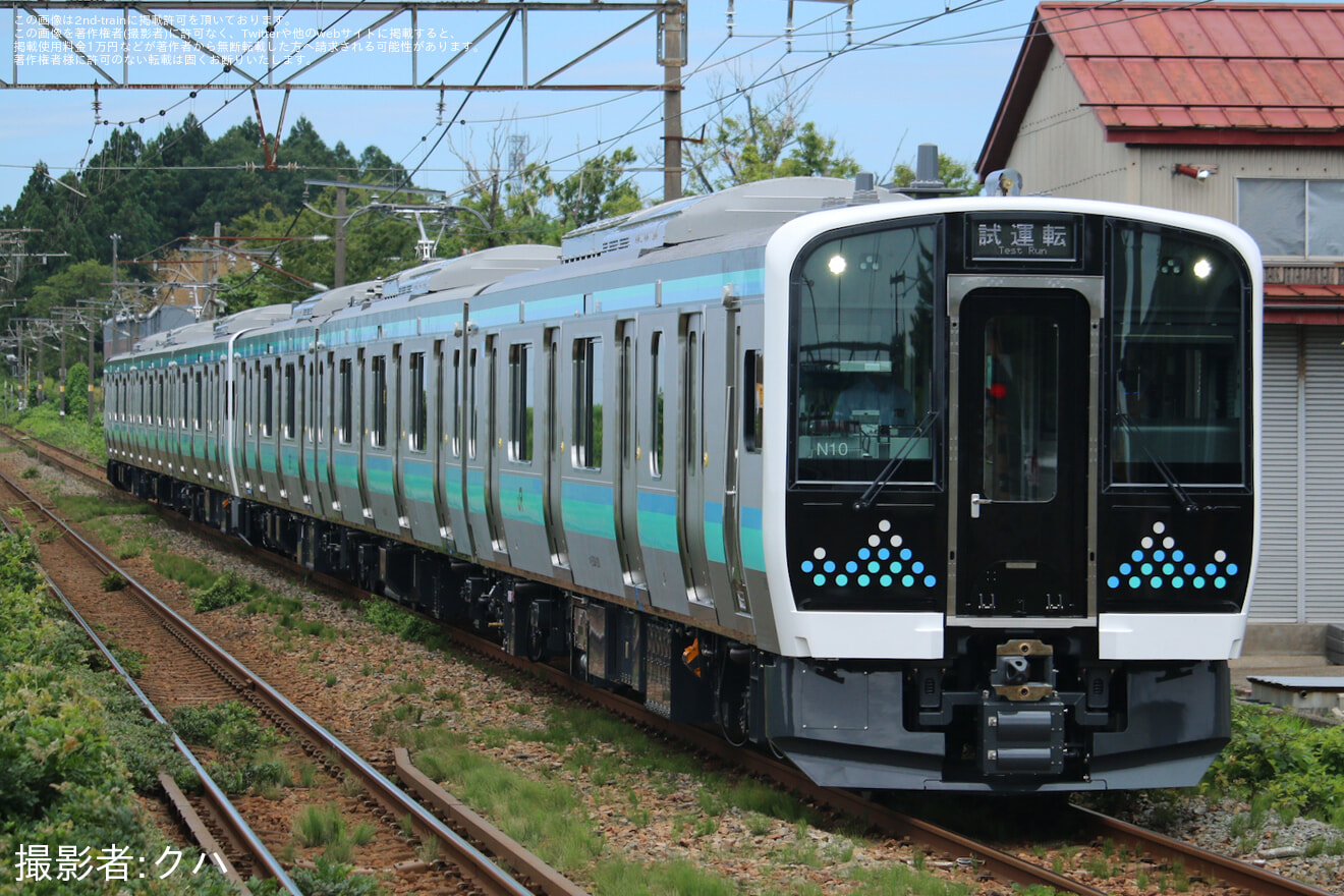 【JR東】E131系ナノN9+N10編成J-TREC新津事業所出場試運転の拡大写真