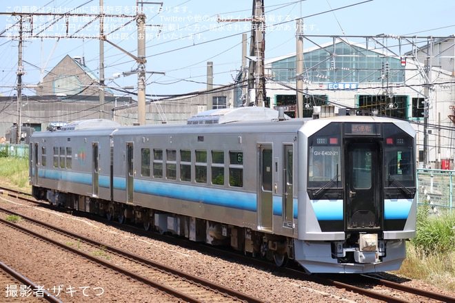 【JR東】GV-E400系T221編成が秋田総合車両ベースを出場し本線試運転を不明で撮影した写真