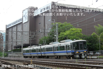【JR西】521系E03編成が吹田総合車両所から金沢車両区敦賀支所へ回送