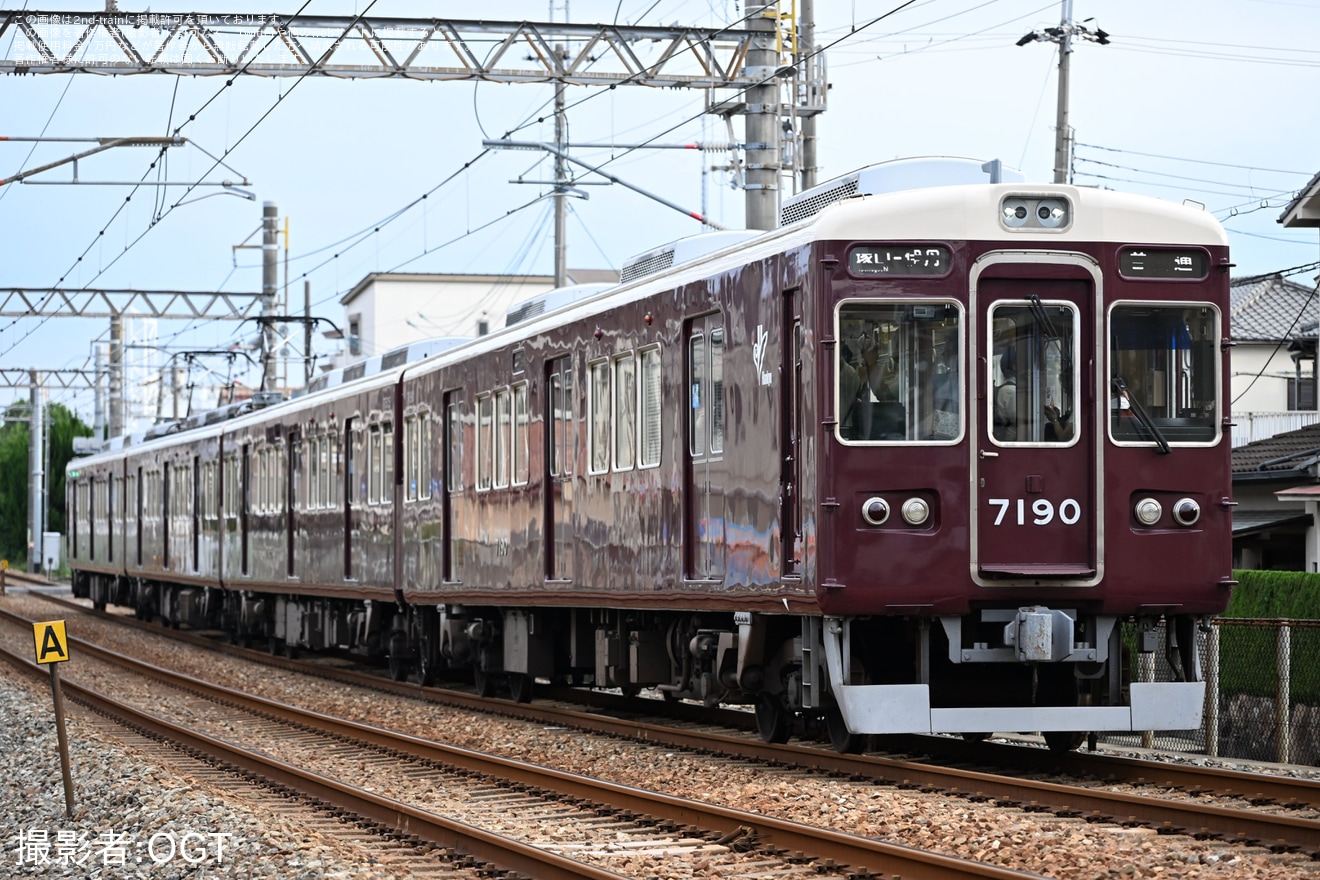 【阪急】7000系7090Fが伊丹線で代走の拡大写真