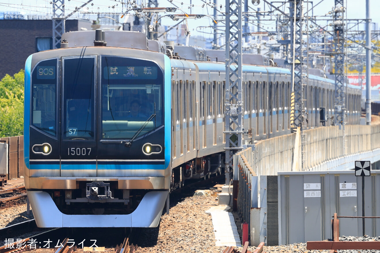 【メトロ】15000系15107F 深川工場出場試運転の拡大写真