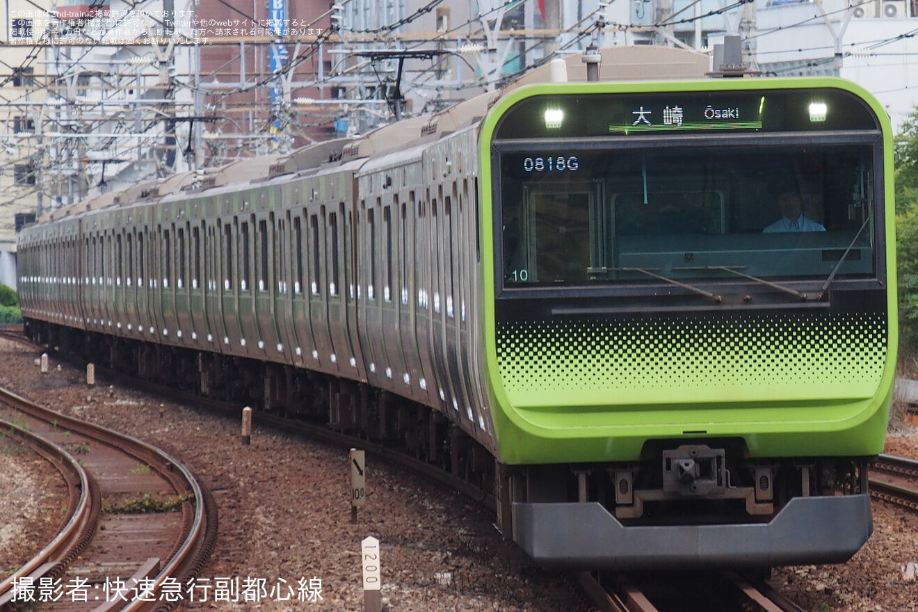 【JR東】E235系トウ10編成が「日曜劇場 VIVANT」仕様にの拡大写真