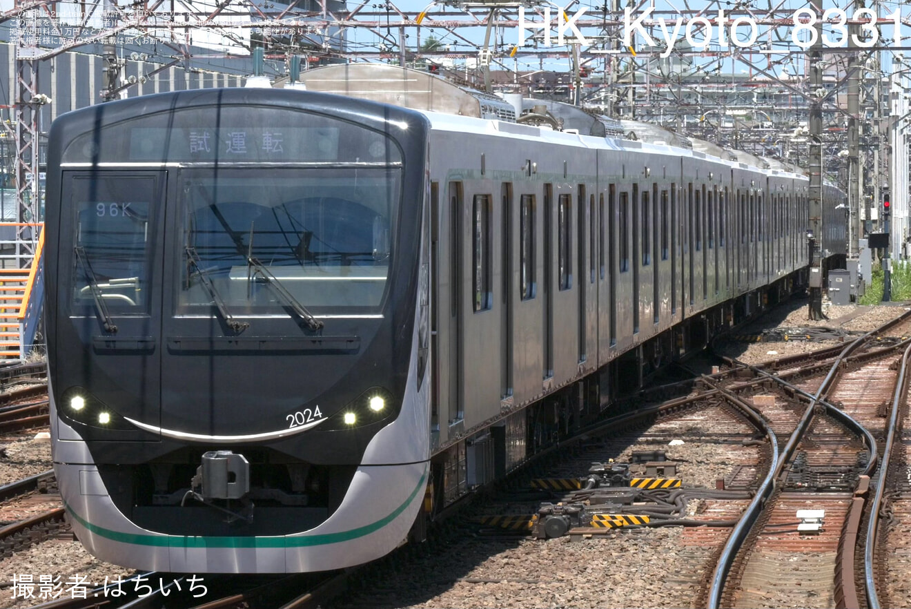 【東急】2020系2124F長津田車両工場出場試運転(202607)の拡大写真