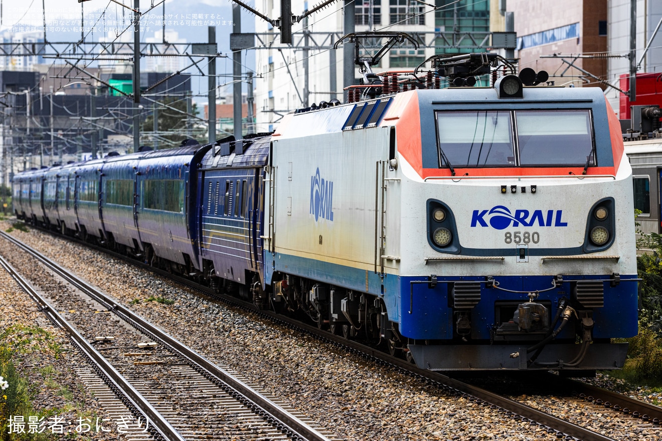 【Korail】レールクルーズ「ヘラン」1号編成が大田鉄道車両整備団へ回送の拡大写真