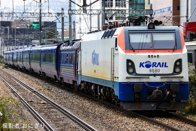 【Korail】レールクルーズ「ヘラン」1号編成が大田鉄道車両整備団へ回送を不明で撮影した写真
