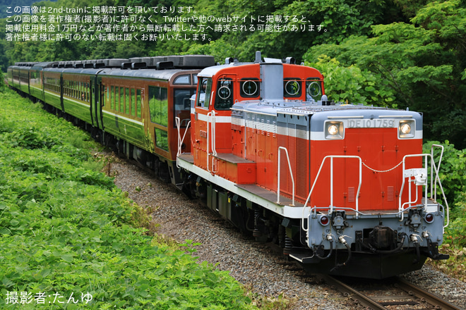 【JR東】快速SLばんえつ物語号をDE10-1759が代走牽引を不明で撮影した写真