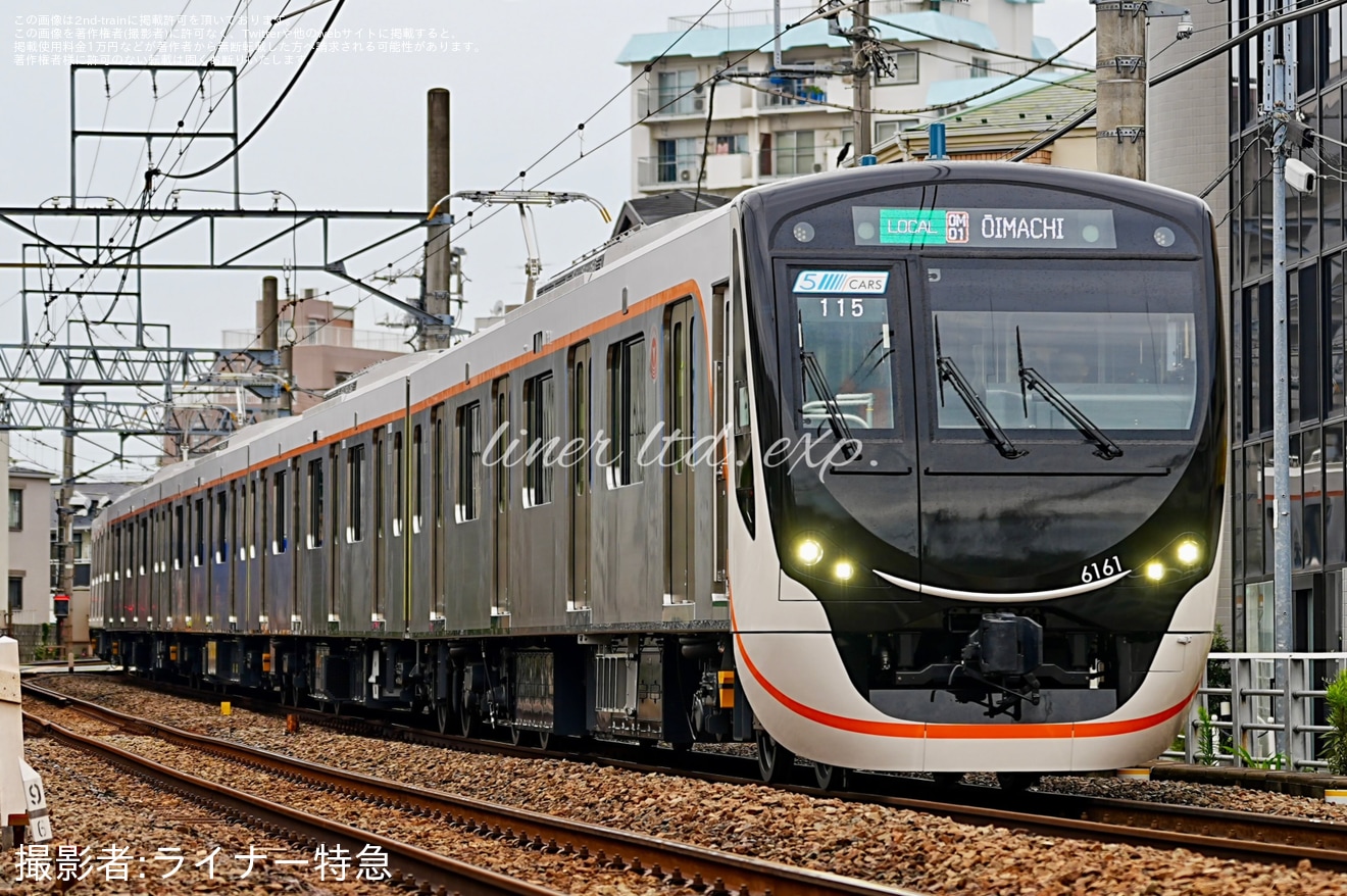【東急】6020系6050番台6161Fが営業運転を開始の拡大写真