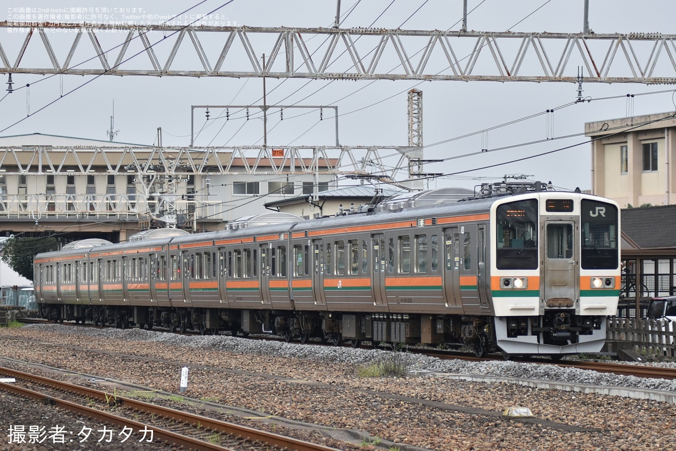【JR東】211系A33編成が延命工事を実施の上、大宮総合車両ベース出場回送の拡大写真