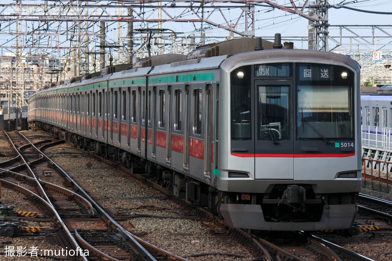 【東急】5000系5114FがATO関連試運転の拡大写真