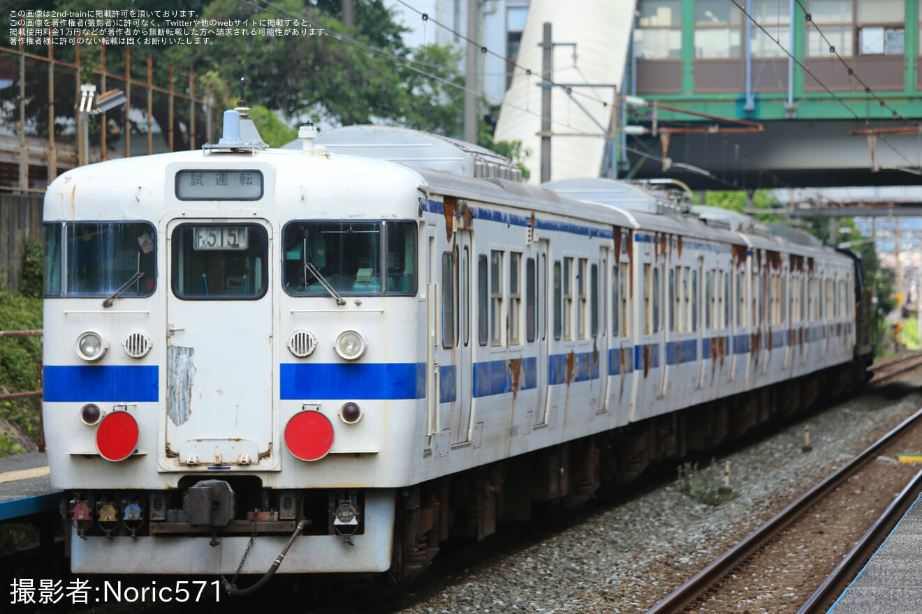 【JR九】415系FK-515編成が小倉総合車両センターへ廃車配給の拡大写真