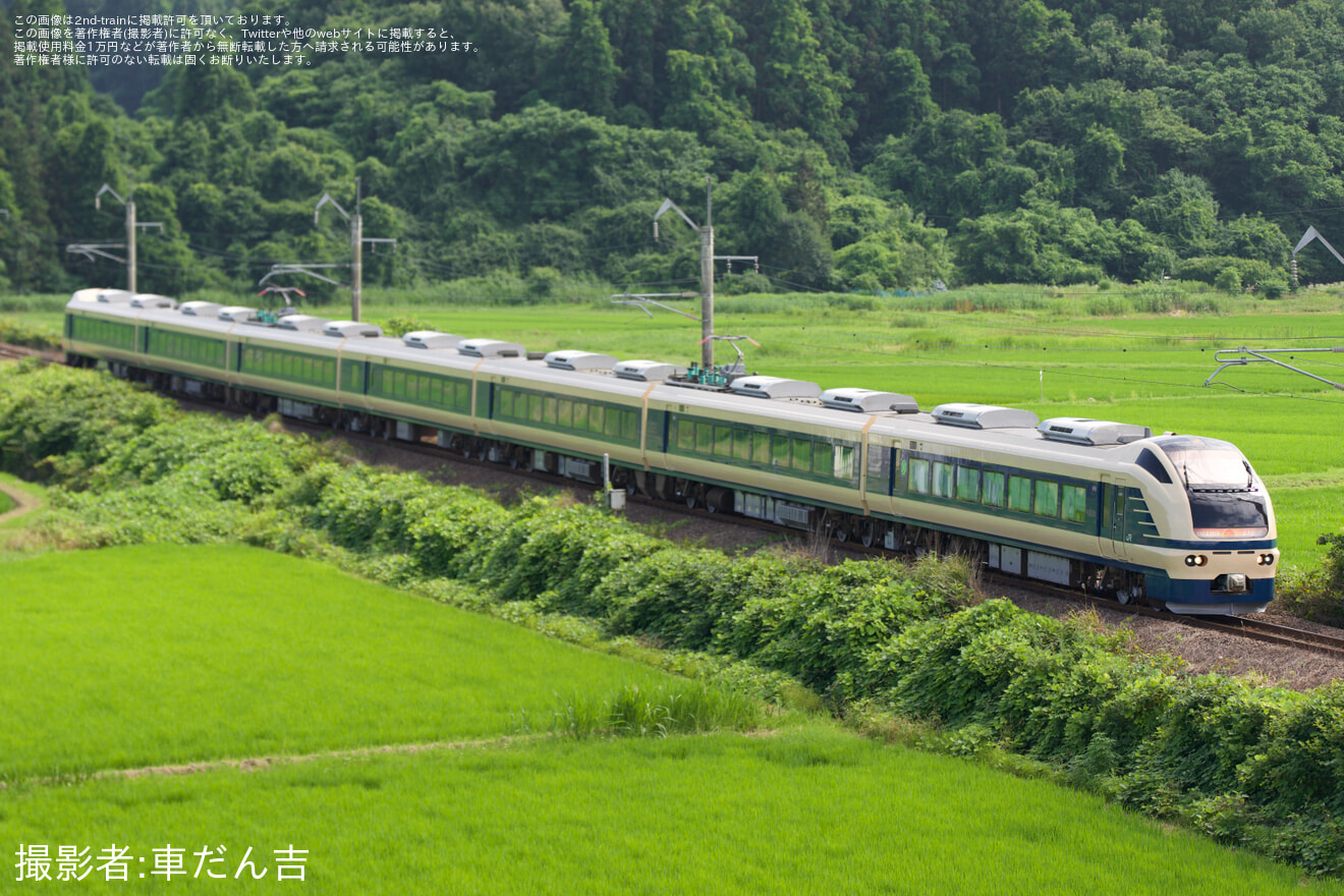 【JR東】E653系U101編成「 583系カラー」 秋田総合車両ベース出場の拡大写真