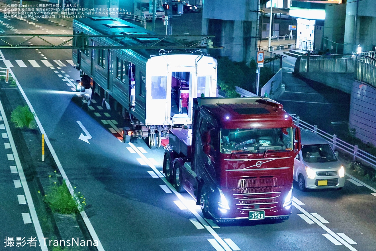 【東急】9000系デハ9411・デハ9412が長津田車両工場から陸送の拡大写真