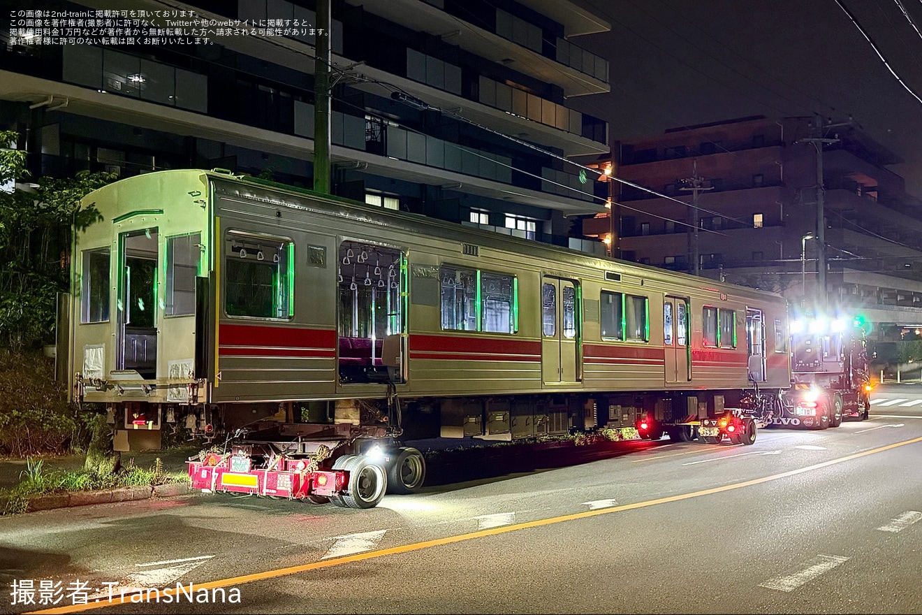 【東急】9000系デハ9411・デハ9412が長津田車両工場から陸送の拡大写真