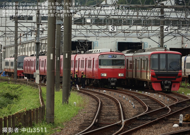 【名鉄】6500系6517Fの前照灯位置が変更されLED化（1枚目）