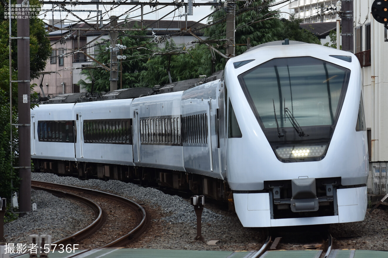 【東武】臨時特急「スペーシア X」909号・62号運行の拡大写真