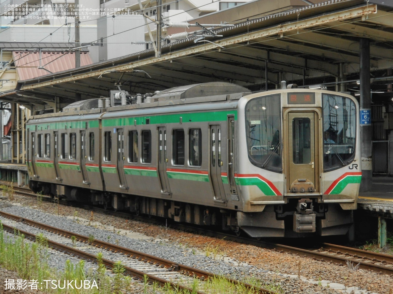 【JR東】E721系P-28編成が郡山総合車両ベースへ入場回送の拡大写真