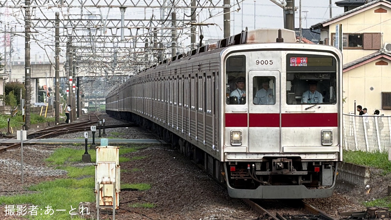 【東武】東急5050系4109Fが車両故障で東武9000系9105Fに救援され回送の拡大写真