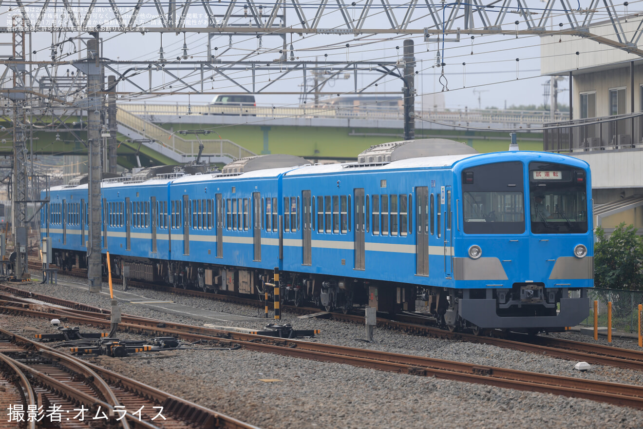 【西武】新101系251F(近江鉄道100形「湖風号」カラー) 武蔵丘車両検修場出場試運転の拡大写真