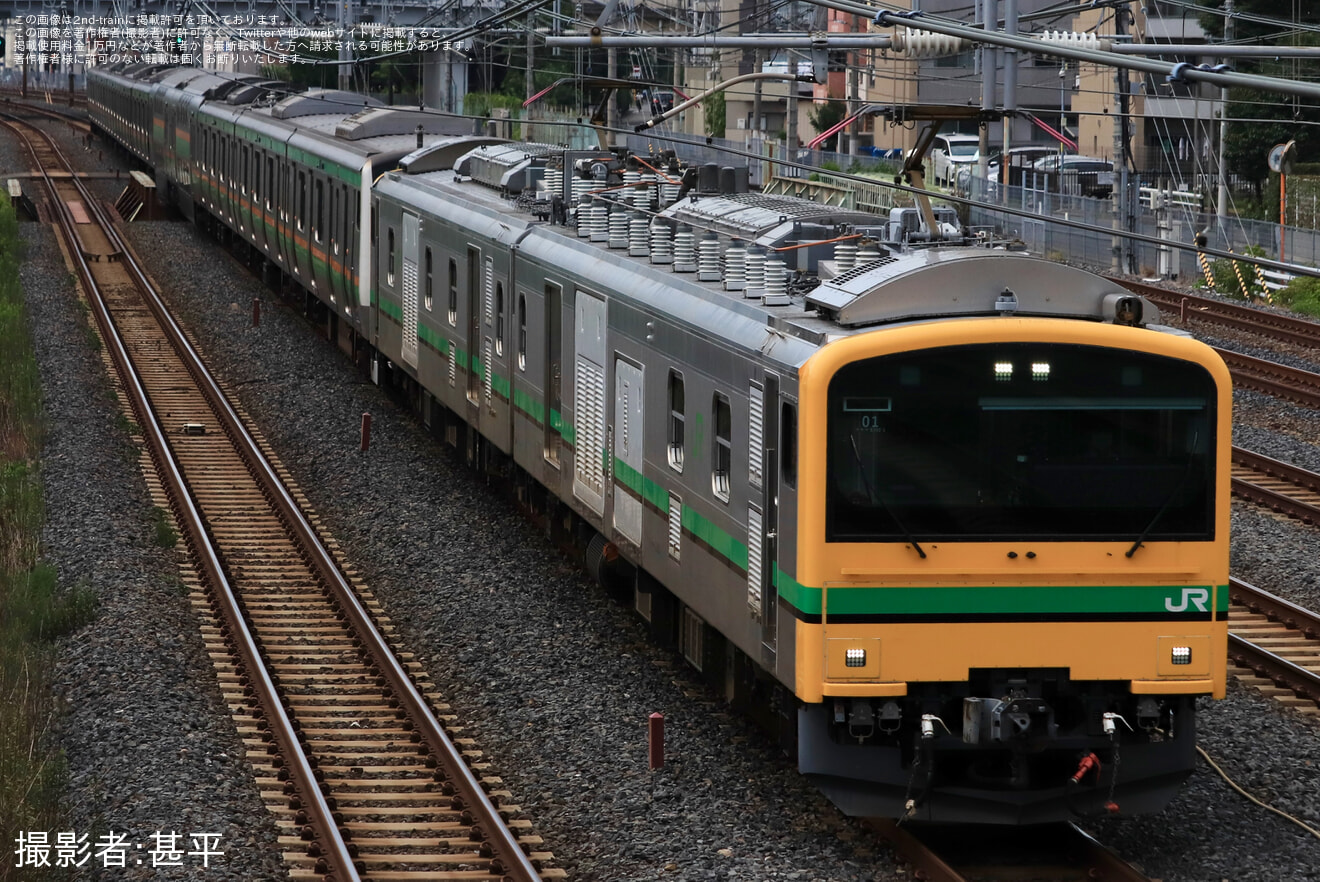 【JR東】E233系3000番台U629編成が秋田総合車両ベースに向けて配給輸送の拡大写真