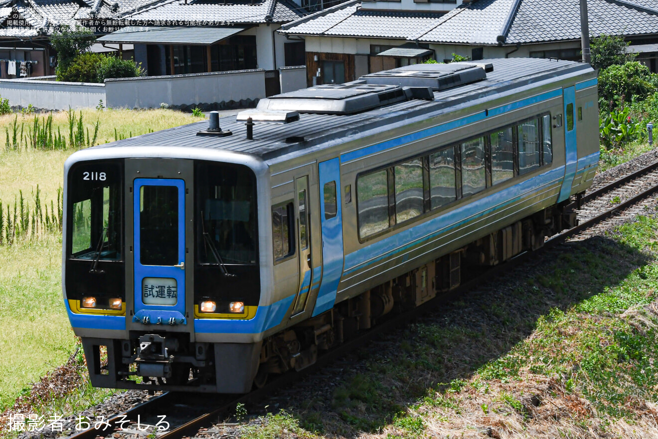 【JR四】2000系2118号車が多度津工場出場(202607)の拡大写真