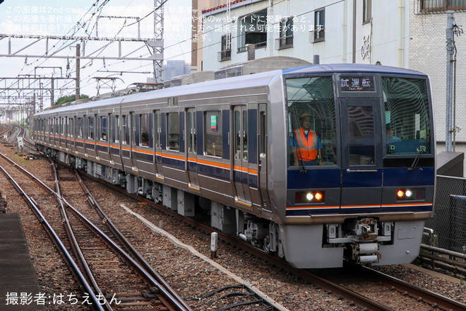を高槻駅で撮影した写真
