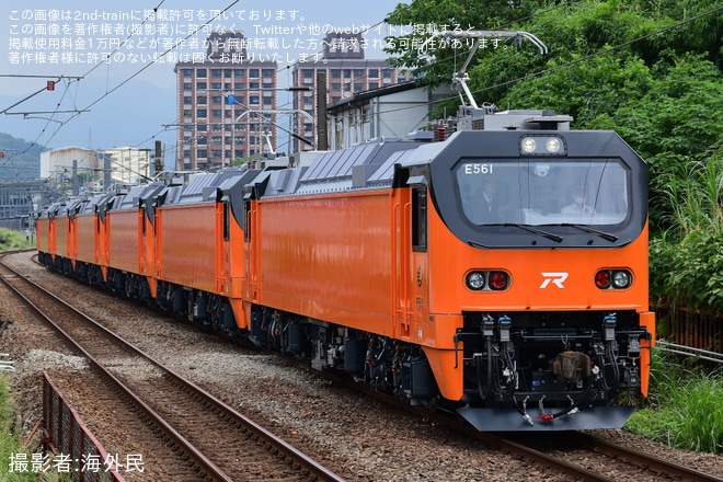 【台鉄】E500形E561～E566が6両重連で試運転を不明で撮影した写真