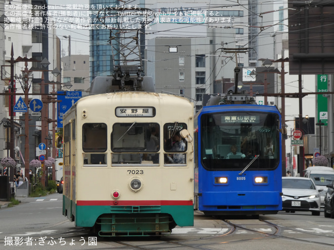 を富山駅～新富町間で撮影した写真