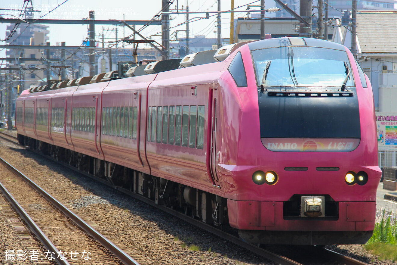 【JR東】E653系U107編成「ハマナス色」を使用した長岡まつり大花火大会団体臨時列車が運転の拡大写真