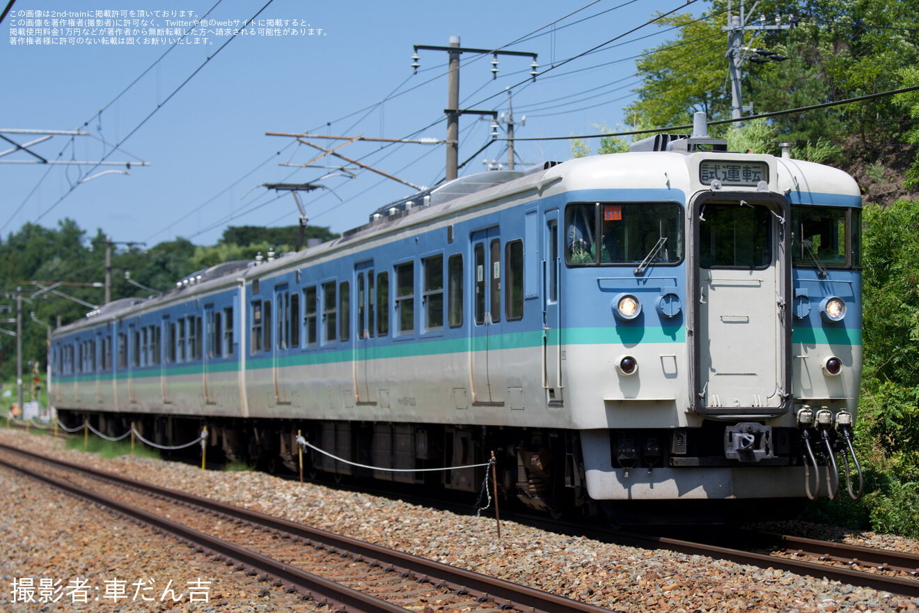 【しな鉄】115系S11編成(新長野色) ハンドル訓練の拡大写真