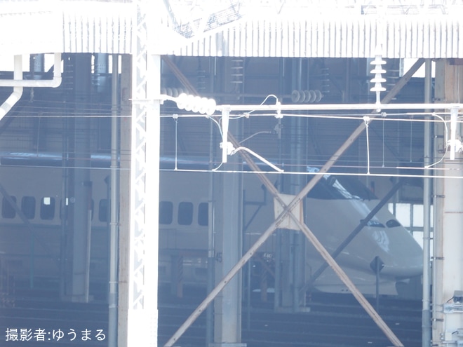 【JR東】E3系L65編成「銀つば」の解体が進み残り2両にを不明で撮影した写真