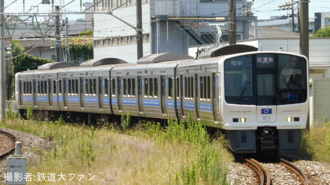 【JR九】車外カメラを設置した811系PM2101編成が小倉総合車両センター出場の拡大写真