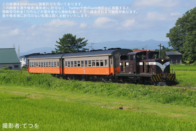 【津軽】「立佞武多」に伴う「臨時列車」運行を大沢内～川倉間で撮影した写真