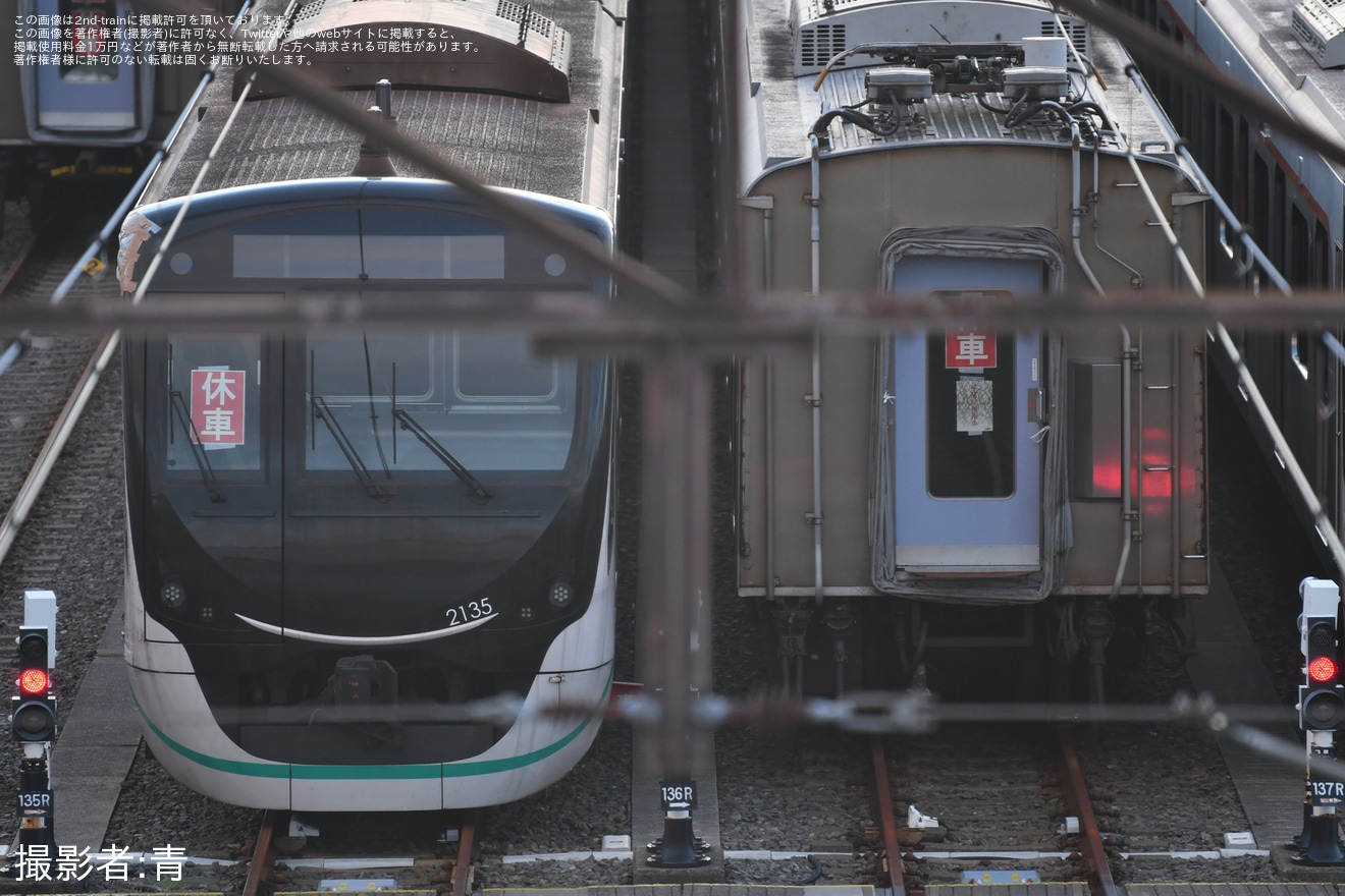 【東急】事故当該の2020系2135Fクハ2135で一部機器撤去を確認の拡大写真