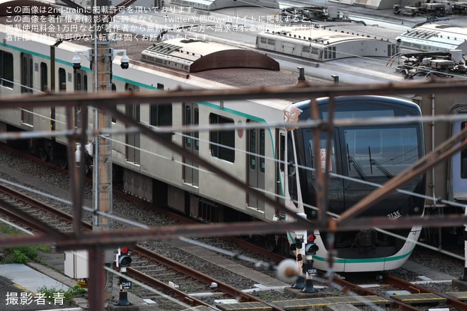 【東急】事故当該の2020系2135Fクハ2135で一部機器撤去を確認を長津田検車区付近で撮影した写真