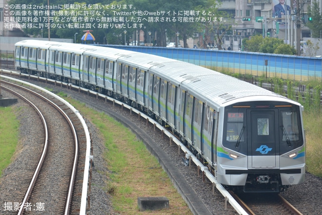 【台北捷運】新型車両CR381A形が北投機廠で構内試運転（1枚目）