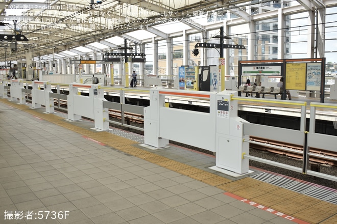 【JR東】中央快速線 東小金井駅のホームドアが稼働開始 - 東小金井駅にて撮影