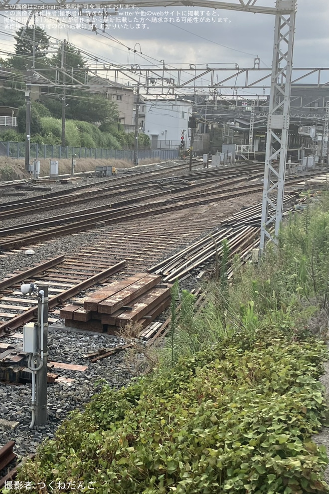 【京成】東中山駅の側線への分岐器が撤去を不明で撮影した写真