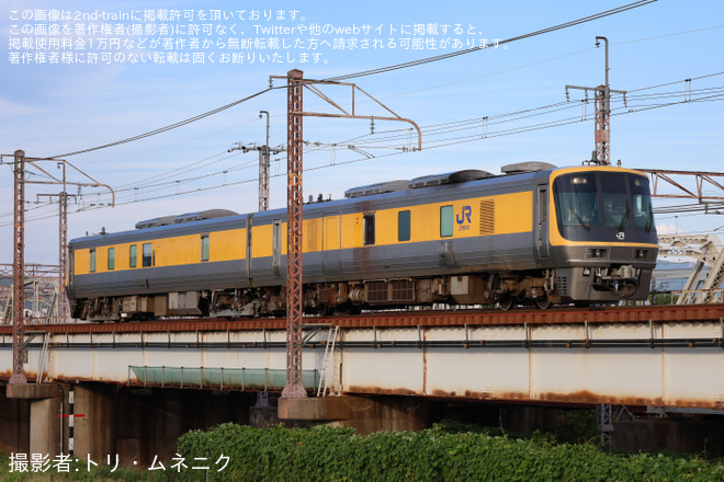 【JR西】キヤ141系G2編成京都鉄道博物館展示返却回送を西大路～桂川間で撮影した写真
